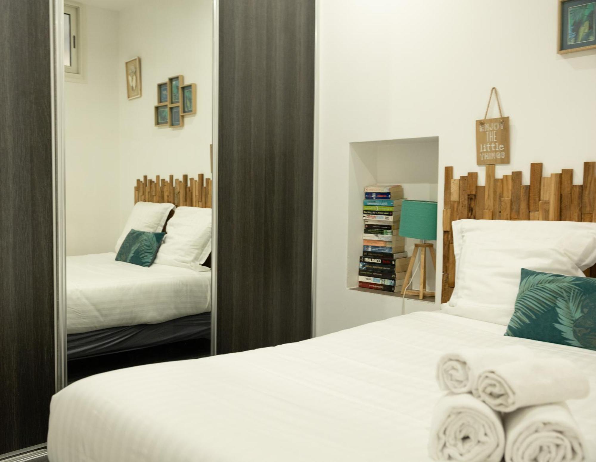 Les Sablettes Appartement Menton Buitenkant foto